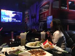 -TOP星派对KTV(珠影星光城店)
