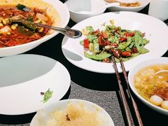 -茅庐川菜(威高广场店)
