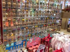 -猫的天空之城概念书店(丽江古城饮玉巷店)