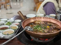 -朝伟清真铜瓢牛肉馆(三十年老·店)
