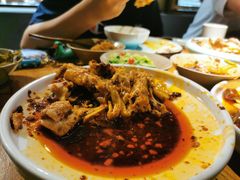 -九锅一堂酸菜鱼(新南凯德直营店)