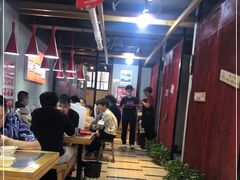 大堂-7只羊·鲜羊肉串·地锅鸡精酿(玄武墨香路店)