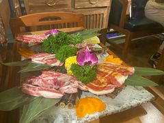 -明洞阿姨·韩式酱蟹烤肉·创意料理(三元桥店)