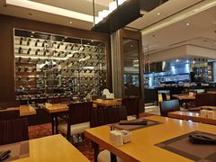 -上海西藏大厦万怡酒店Momo Cafe(徐汇店)