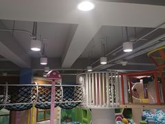 -布鲁豪斯亲子欢乐家庭餐厅