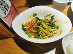 无骨乌鸡爪-三猫黑鱼花(南大店)