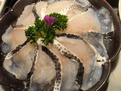 -尚尚仙·酸汤猪手·猪肚鸡火锅(华联万柳购物中心店)