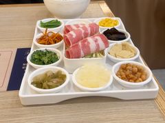 -花馬肆.云南过桥米线(汉神购物广场现场熬汤店)