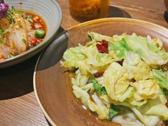 炝炒圆白菜-懒人盐府人家·自贡大麻鱼(安贞店)