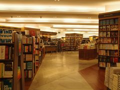 -纪伊国屋书店(Singapore Main Store)