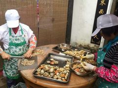 -忆秦园小笼包(惠山古镇总店)