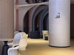 -涨巢·潮玩水疗局