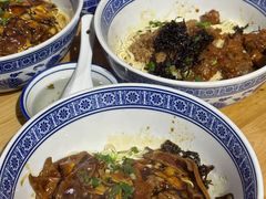 -沪西老弄堂面馆(定西路店)