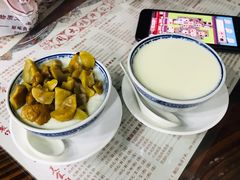 -周大娘牛乳(旧寨古村总店)