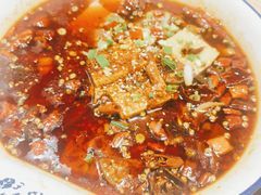 -柒月小火炉·新派川菜(金狮广场店)