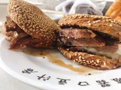 牛肉火烧-老磁器口豆汁店(天坛店)