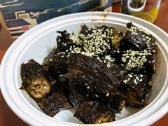 香酥鸭脖-贡梅老面馆·蟹粉面·无锡特色小吃(南长街主推店)