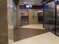 -浦江城市生活广场(江月路店)