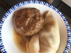 -笑来喜馄饨小笼工坊店(湖滨街店)