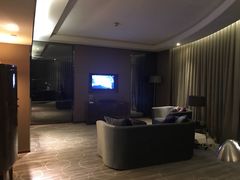 -昆明中心皇冠假日酒店