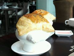 海鲜酥皮汤-小天鹅戴斯酒店鲸鲨百汇创作料理