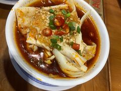 -炉小二铜锅牛蛙•川湘菜(三里屯店)