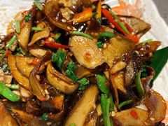 -觅山云南菜(泊富ICITY店)