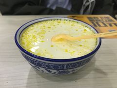 -雪露酸奶