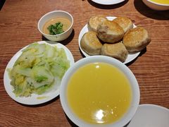 -清真吴记门钉肉饼·喜多利