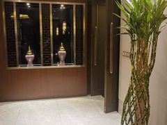 -梅花香里大酒店(郁金香路店)