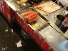 -许西美食一条街