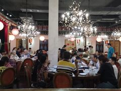 大堂-金苑酒家·客家菜·广东老字号(万象店)