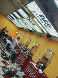 -Devilhands Barbershop男士理容店