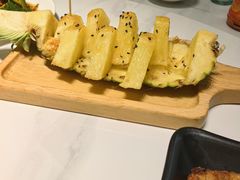 -嗨辣小聚·盘锦河蟹·海鲜烧烤龙虾(盘锦十年好店)