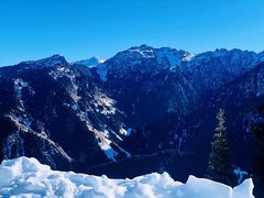 -丝绸之路山地度假区滑雪场
