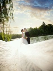 北京大学-THE QUEEN(北京店)