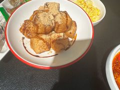 -辣尚瘾·烤鱼·新川菜(牡丹园直营店)