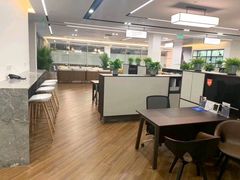 -宁波宝信宝马4S店(江北日湖店)