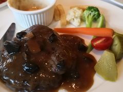 -成桂西餐厅·42年的味道(五大道疙瘩楼店)