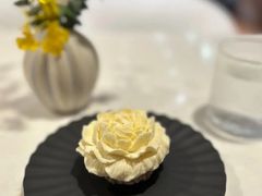 -潮一不贰·法式甜品·生日蛋糕·西式简餐(外滩店)