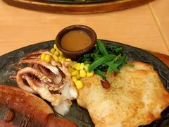 鱿鱼鸡排拼盘-萨莉亚意式餐厅(深南茂业店)