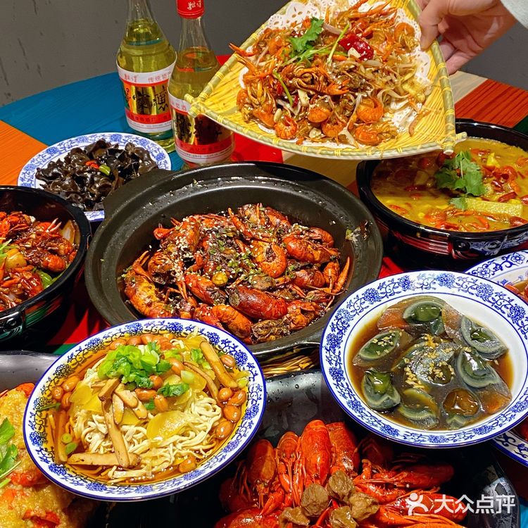 无锡超超超好吃的龙虾馆，人均只要60元！ 