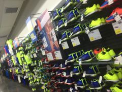 -迪卡侬(明光路店)