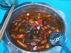 -湾区九号鲜切牛肉火锅(明珠南路店)