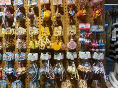 -九木杂物社(新奥购物中心店)
