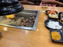 -肉甲韩国木炭烤肉(新壹街1店)