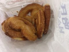 蝴蝶酥-上海哈尔滨食品厂(汇联商厦店)