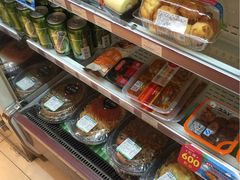 -全家便利店(年家浜路店)