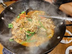 -富正毅三下锅·湘西韵味(天门山索道店)