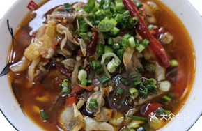 Duck Blood and Chicken Offal Noodles